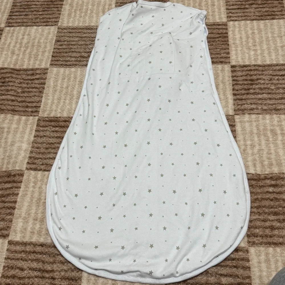 Dreamland Baby Dream Weighted Sack in Grey Star 0-6 months